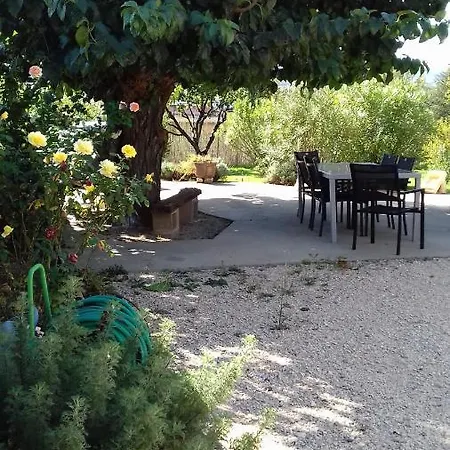 Holiday home A 5 Minutes Des Ocres La Charite Gordes Roussillon